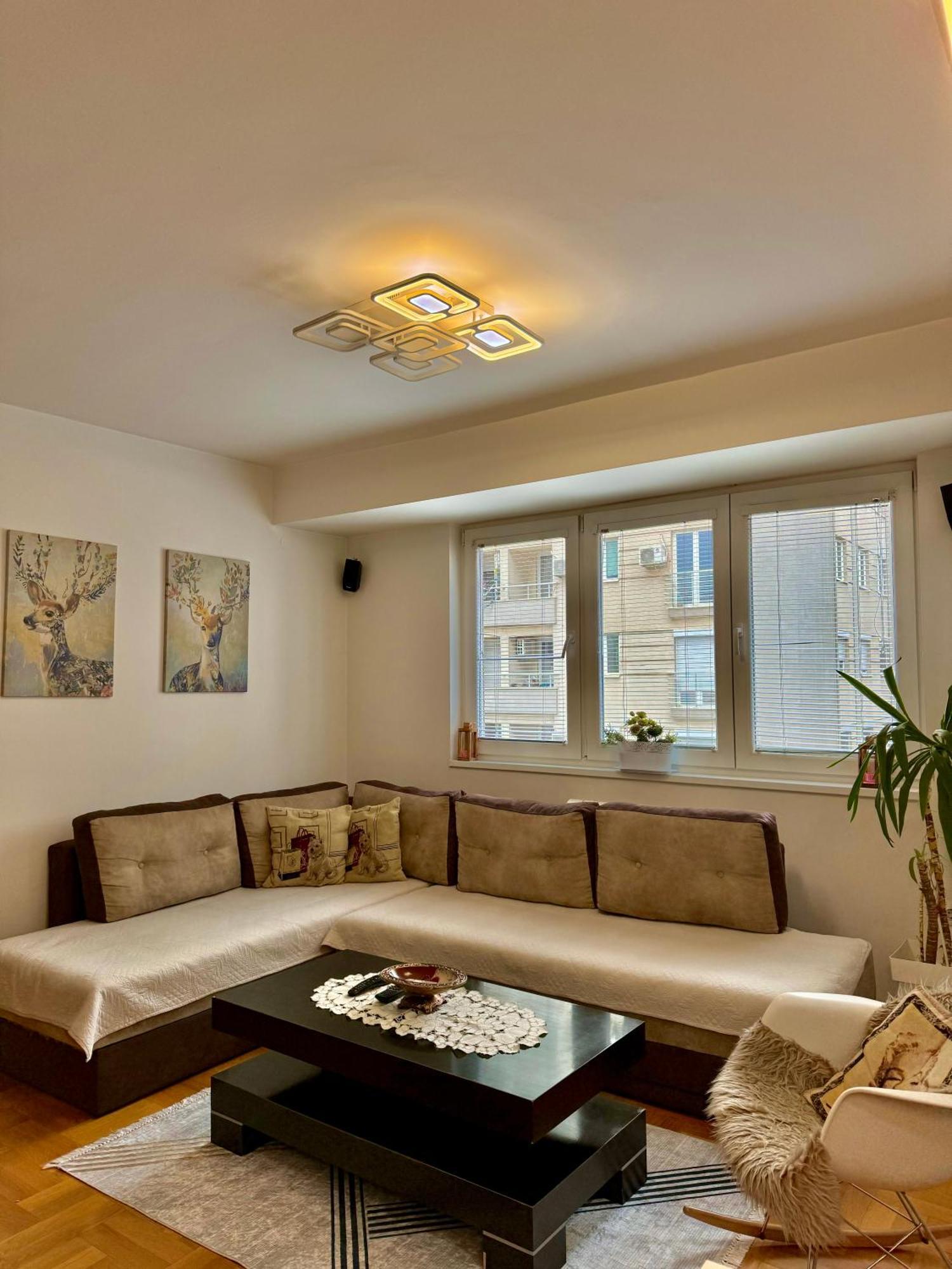 Modern & Cozy Lägenhet Skopje Exteriör bild